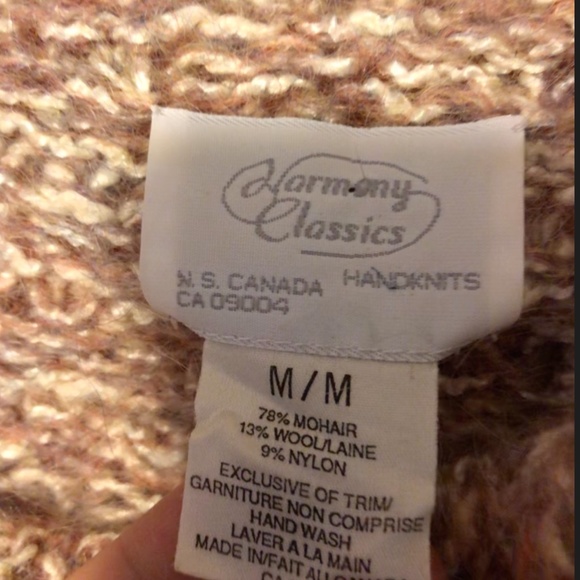 Vintage oversized chunky mohair and wool sweater handmade in Canada EUC - Picture 9 of 11